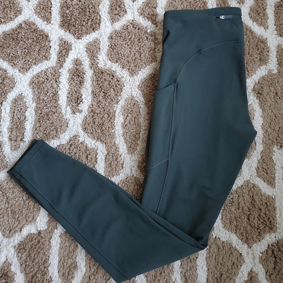 Lululemon Speed Up 28" - Picture 2 of 6